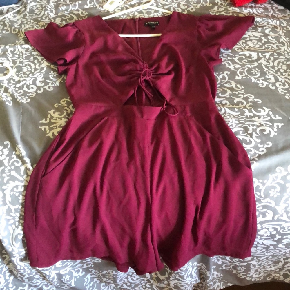 Romper (only worn once)